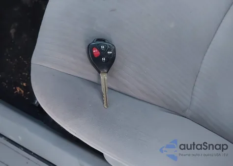 2010 Toyota Corolla Le z USA, uszkodzony, nr VIN JTDBU4EE4A9111981